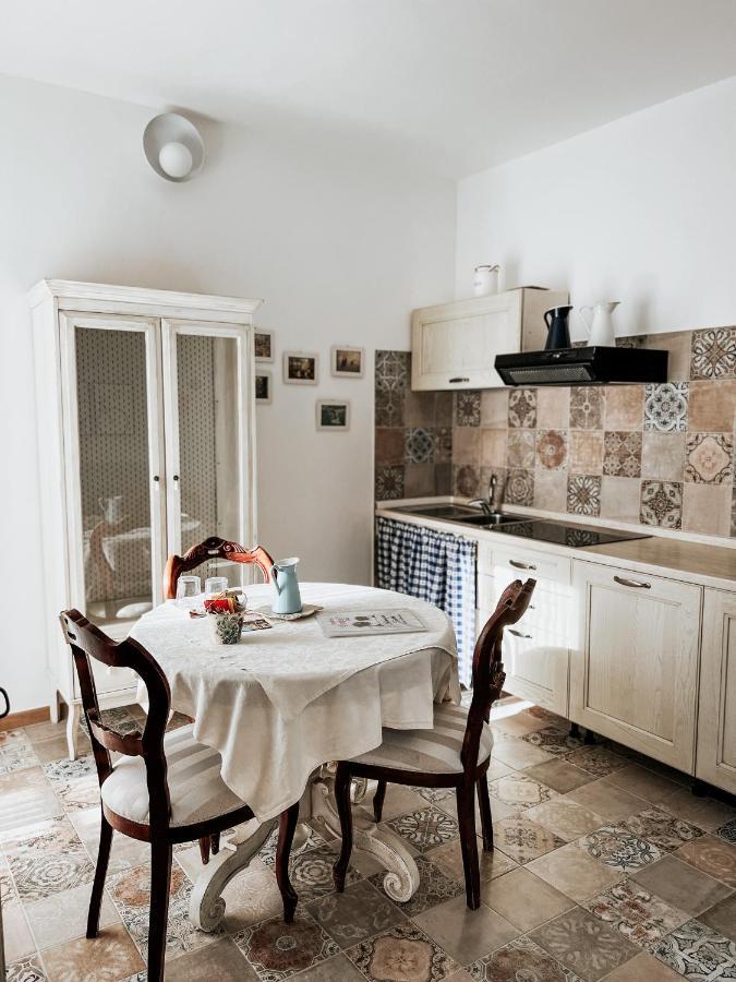 Residence La Pera Bugiarda Венария-Реале Экстерьер фото