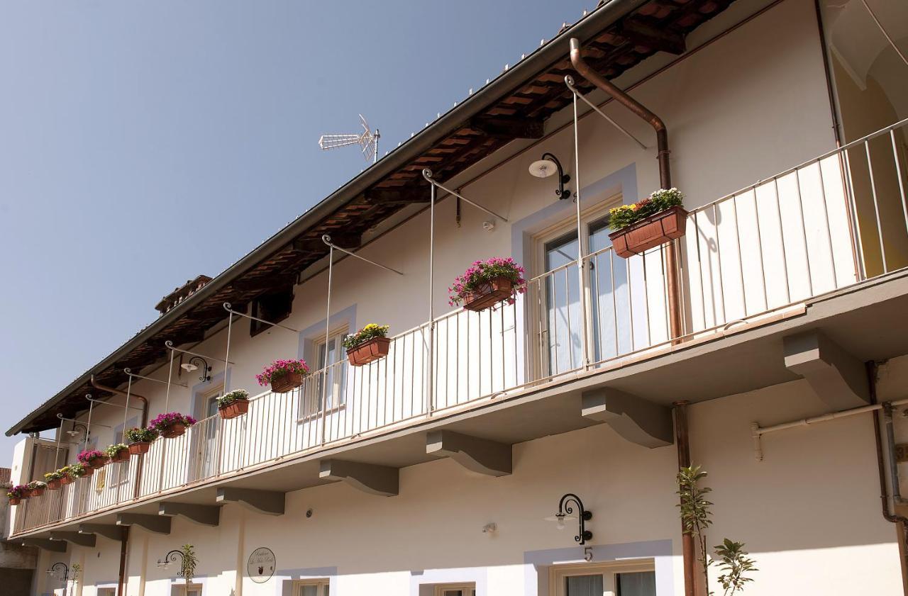 Residence La Pera Bugiarda Венария-Реале Экстерьер фото